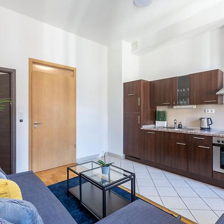 Downtown Cozy Home In The Gozsdu Garden بودابست المظهر الخارجي الصورة